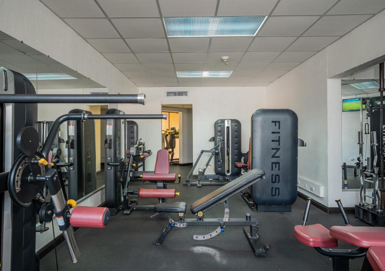 Wyndham San Jose Herradura エクステリア 写真 The Fitness Centre
