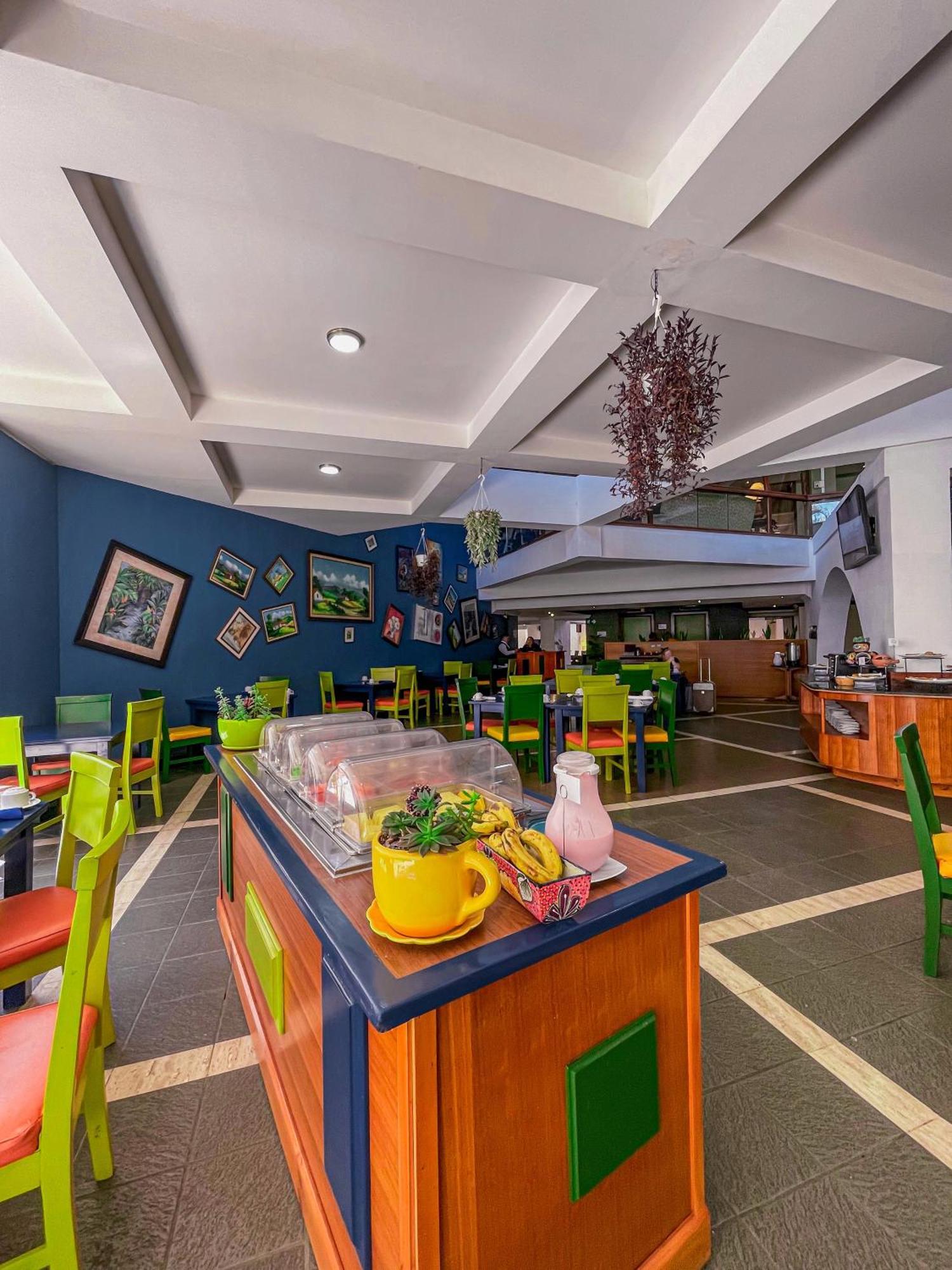 Wyndham San Jose Herradura エクステリア 写真 The restaurant