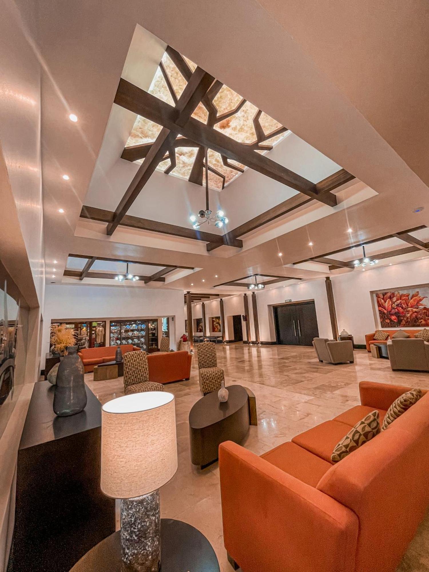 Wyndham San Jose Herradura エクステリア 写真 Lobby